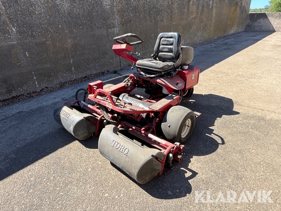 Åkgräsklippare Toro Greenmaster 3000