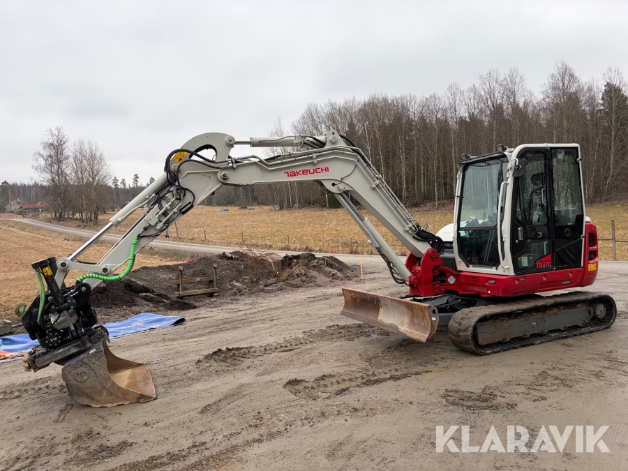 Grävmaskin Takeuchi TB370 med tiltrotator, grip och 6 st redskap