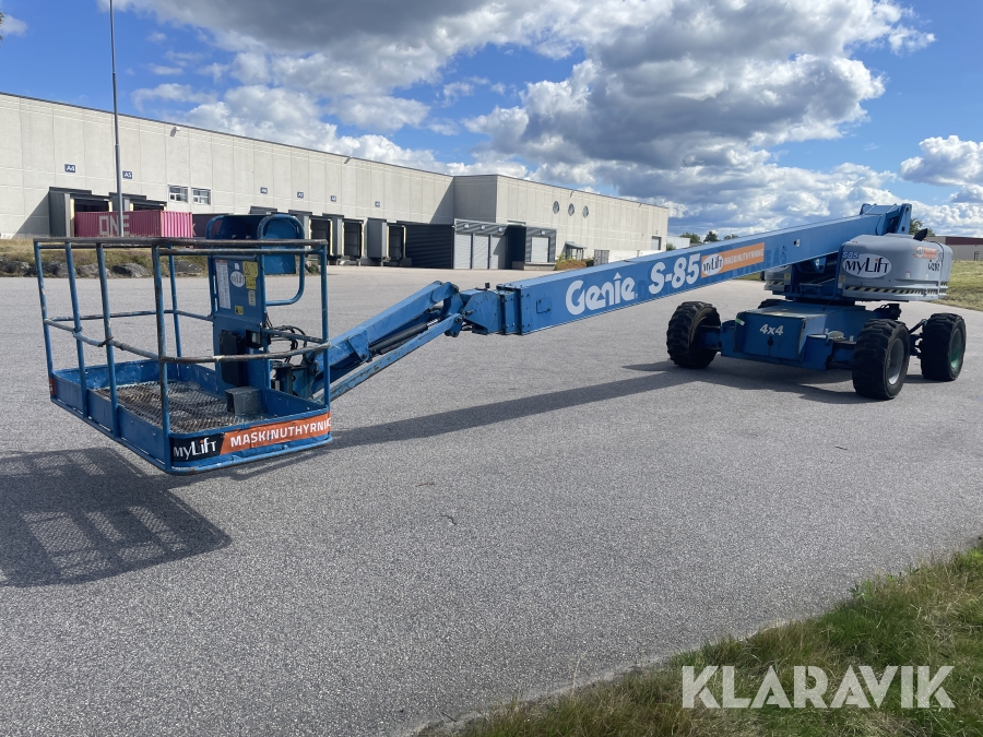 Bomlift Genie S-85 4x4 Diesel