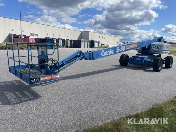 Bomlift Genie S-85 4x4 Diesel