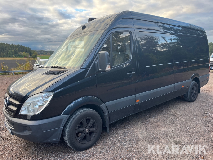 Crossbuss med bodel Mercedes-Benz Sprinter 319