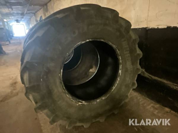 Traktordäck Trelleborg 900/60 R38 3 st