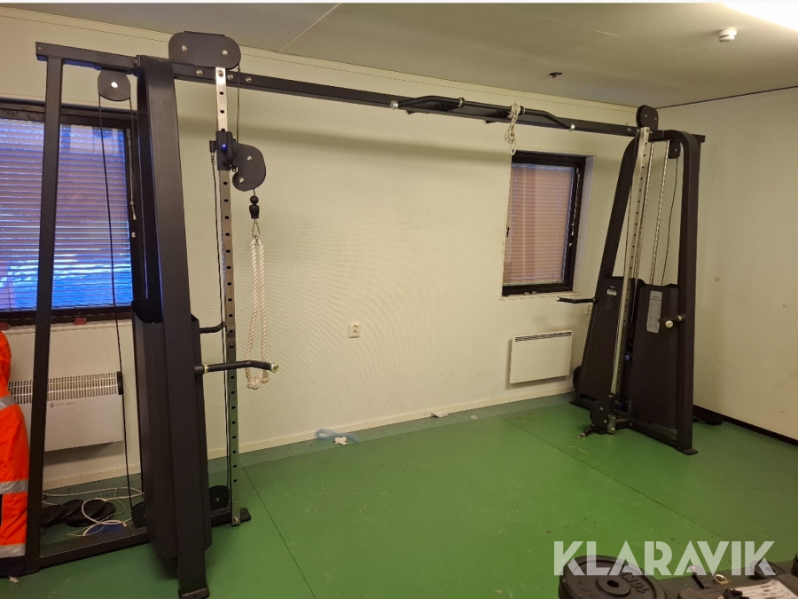 Cable cross Träningsmaskin