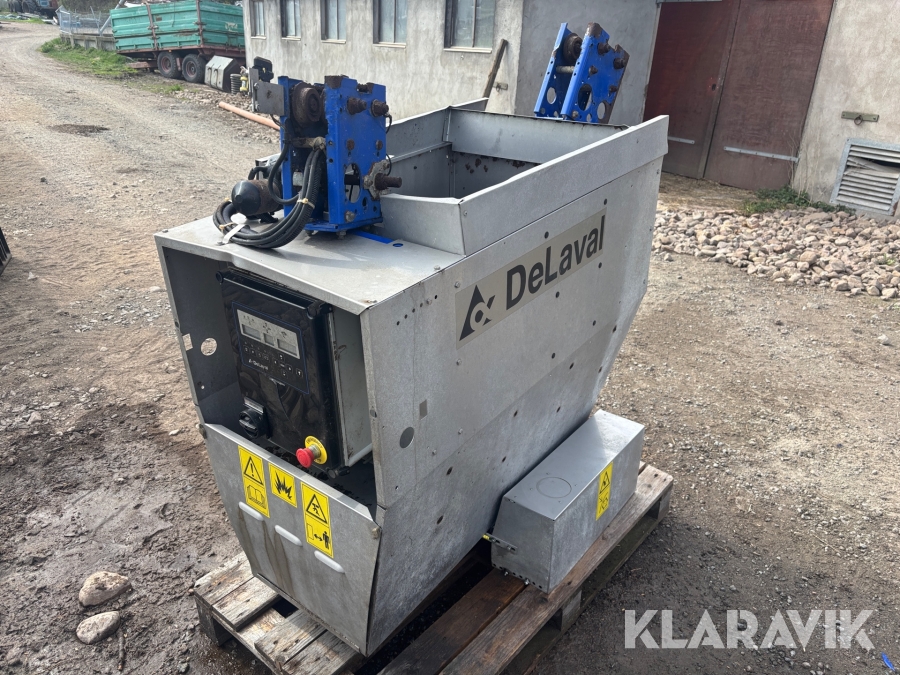 Kraftfoderautomat DeLaval FW 100