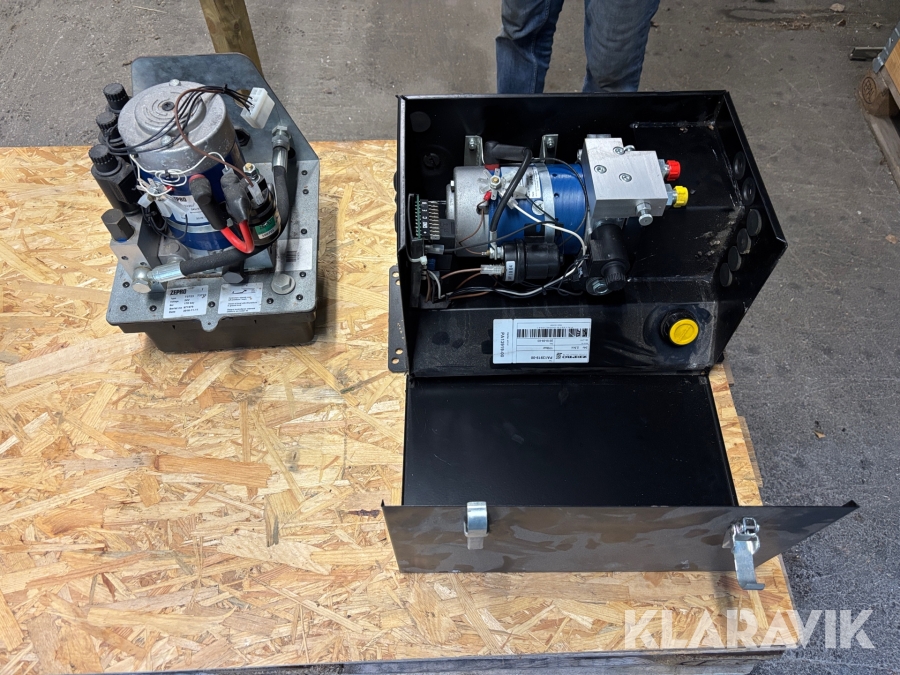 Hydraulpump Zepro PA13919-00 & 73723 2 st