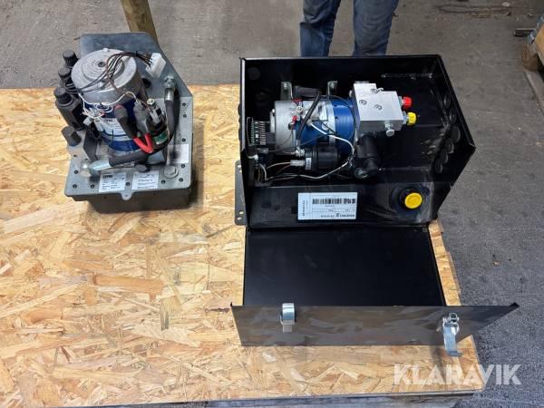 Hydraulpump Zepro PA13919-00 & 73723 2 st