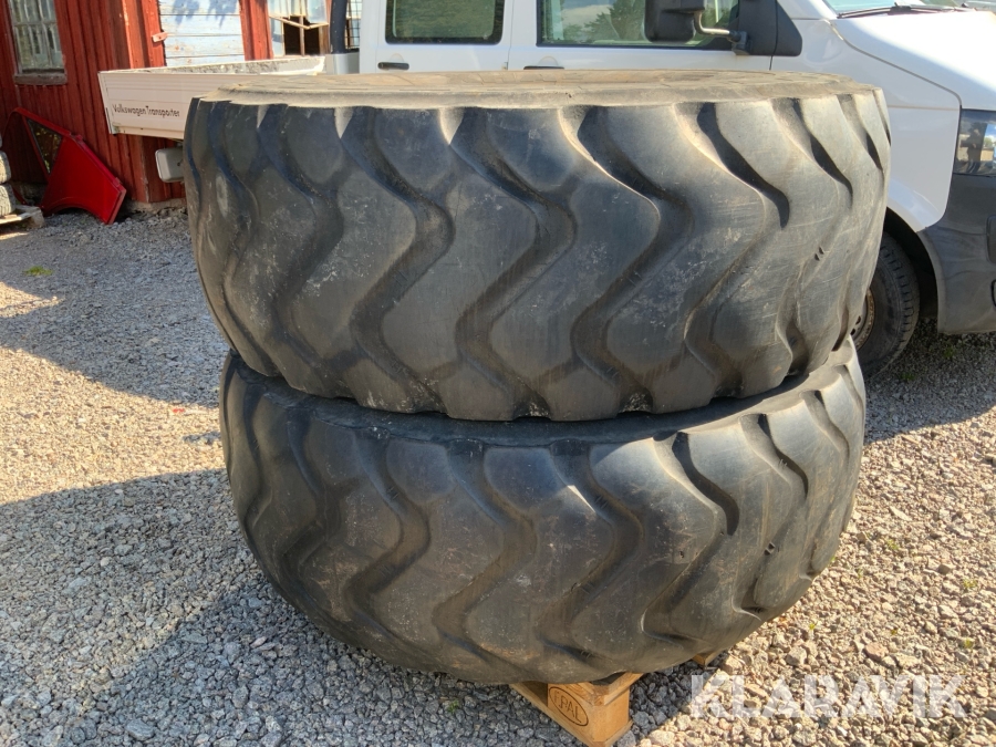 Entreprenaddäck Michelin 20.5R25 /2st
