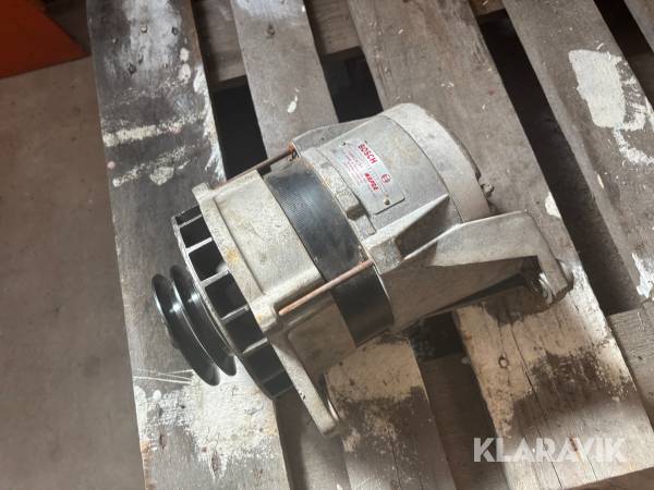 Generator Bosch A-838 140 A
