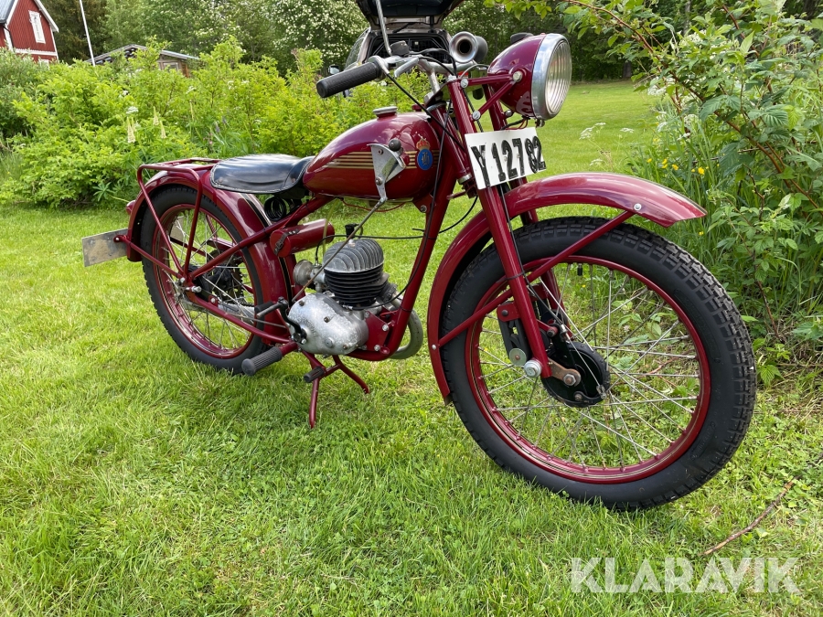 Motorcykel Husqvarna Rödmyra