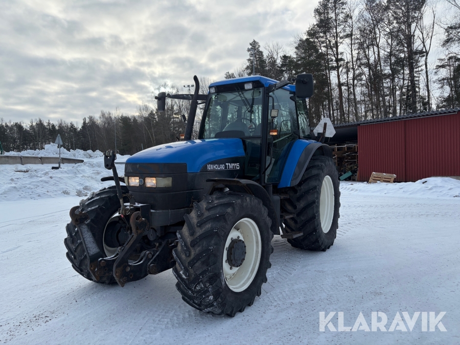 Traktor New Holland TM115