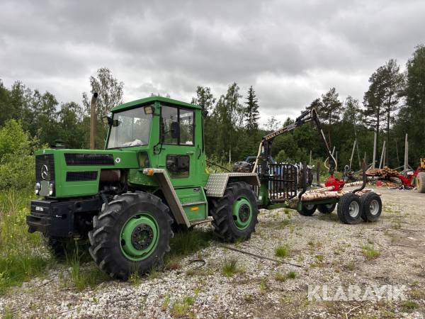 Skogstraktor Mb Track 800 med skogsvagn
