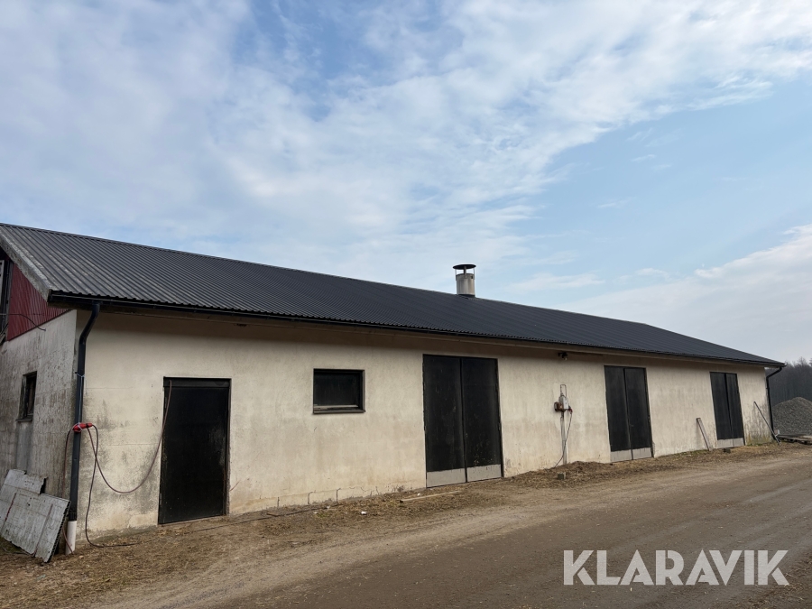 Takstolar och takplåt