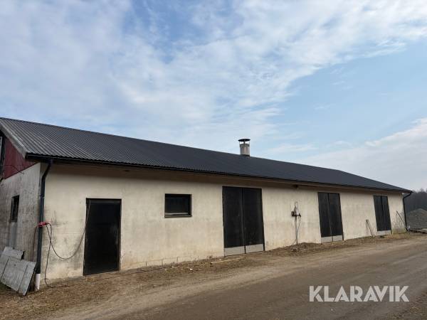 Takstolar och takplåt