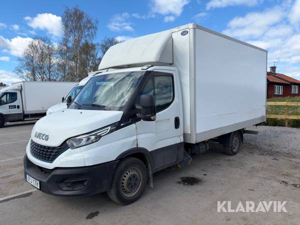 Lastbil Iveco Daily 35-NP 3.0 CNG med Bakgavellyft