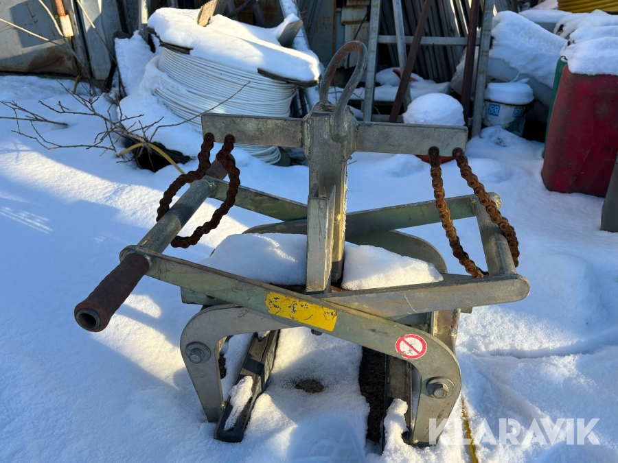 Kantstensgrip Robst Svarven