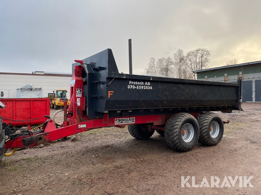 Lastväxlarvagn Bigab 15-19 med flak