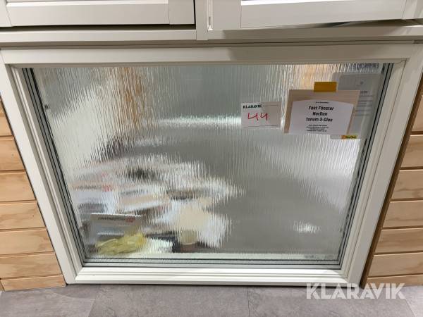 Fast fönster NorDan Tanum 3-glas