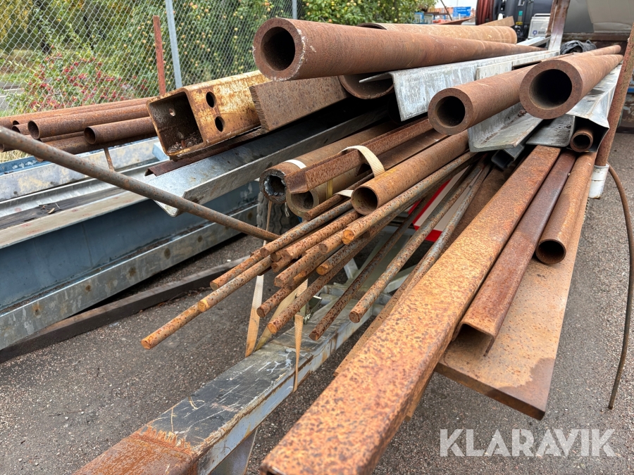 Diverse rör, ämnesrör längd ca 6 m