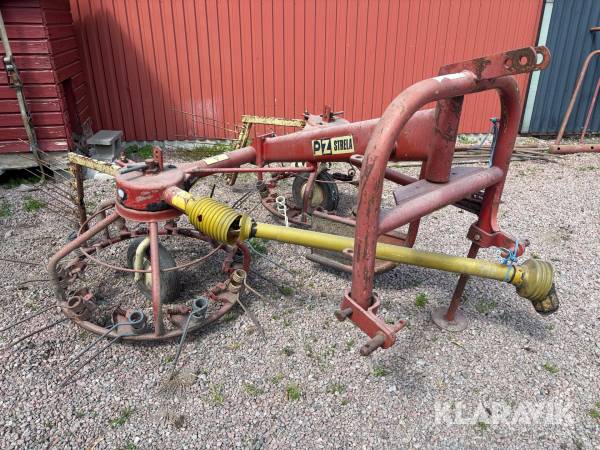 Strängläggare / Hövändare PZ Strela TH Cirka 2,50m