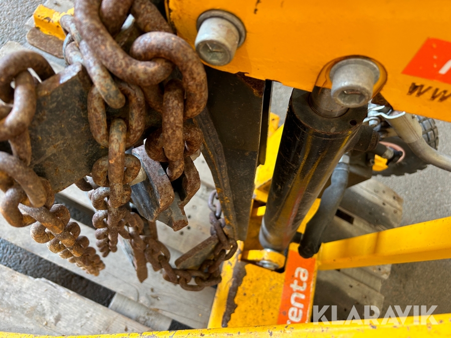 Stolpuppdragare Postpullers M730, Göteborg, Klaravik auktion