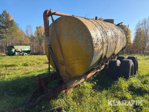 Tankvagn / gödselspridare