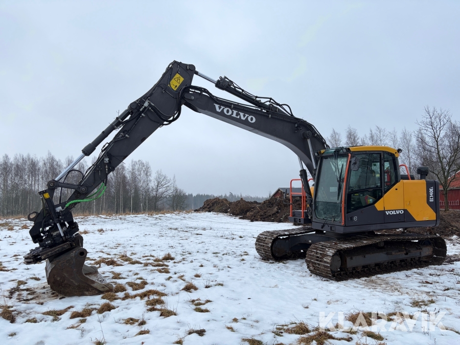Grävmaskin Volvo EC140EL med tiltrotator och planeringsskopa