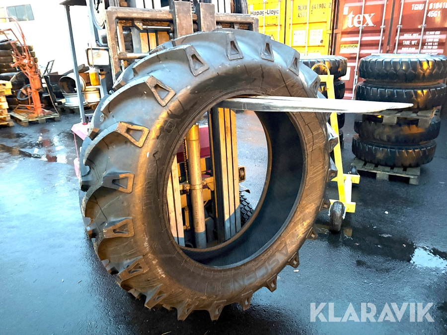 Traktordäck Ascenso TDB 120 16,9-38 8 lager