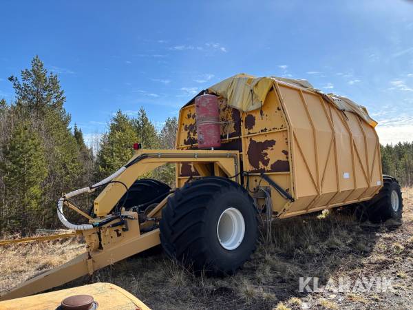 Självlastarvagn Vapo JMK-55V för torv