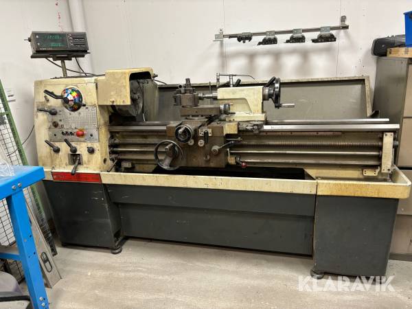 Svarv Colchester Triumph 2000