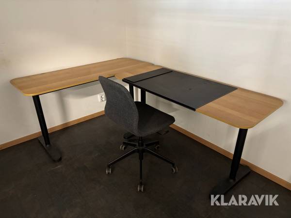 Skrivbord