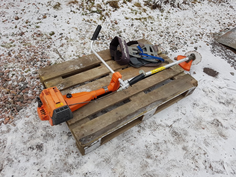 Röjsåg med klinga & sele