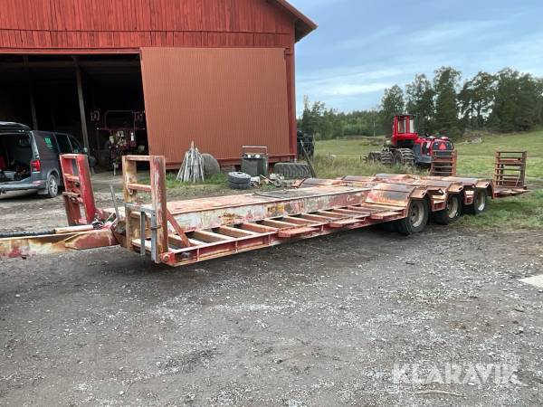 Skogsmaskinstrailer NC Engineering 27000kg