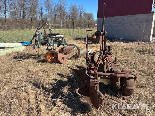 Plog Kverneland o Överum 2 st