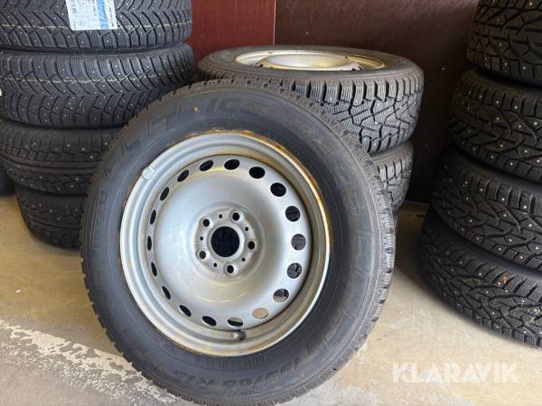 Vinterhjul Pirelli Ice Zero 195/65R15 4 st