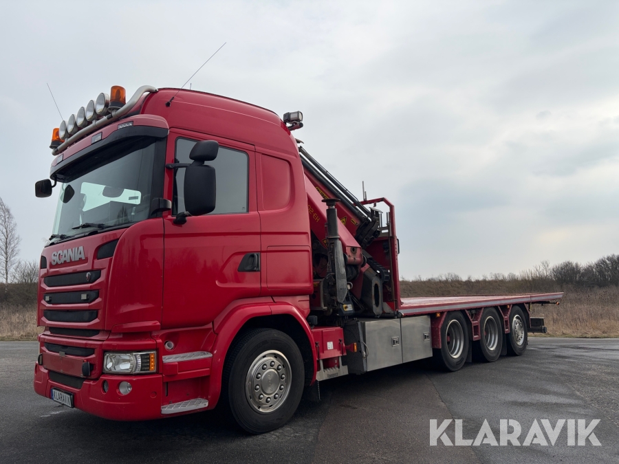 Maskinbil Scania G450 med kran