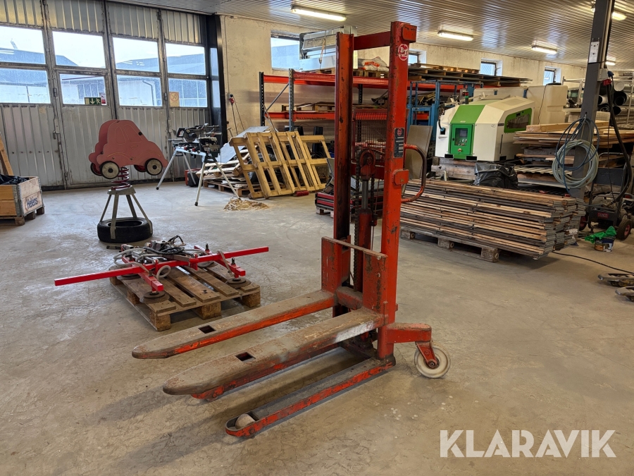 Höglyftande palldragare BT SV06P