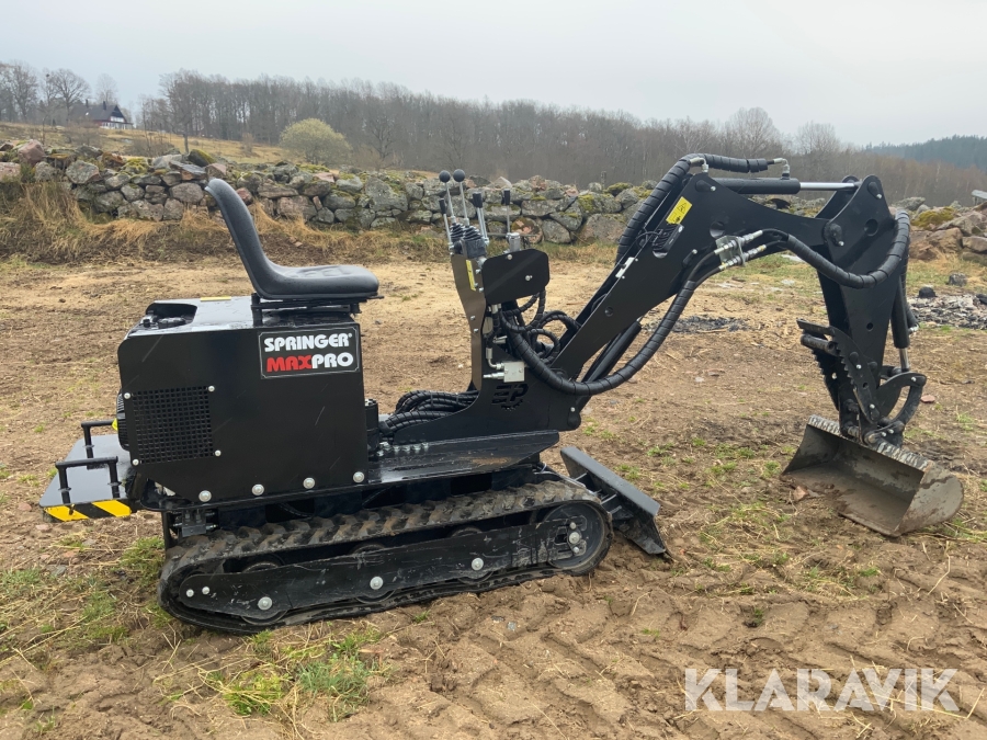 Grävmaskin Springer Max Pro + 4 redskap