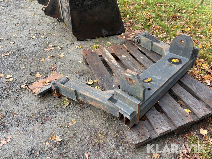 Kranfundament till traktor
