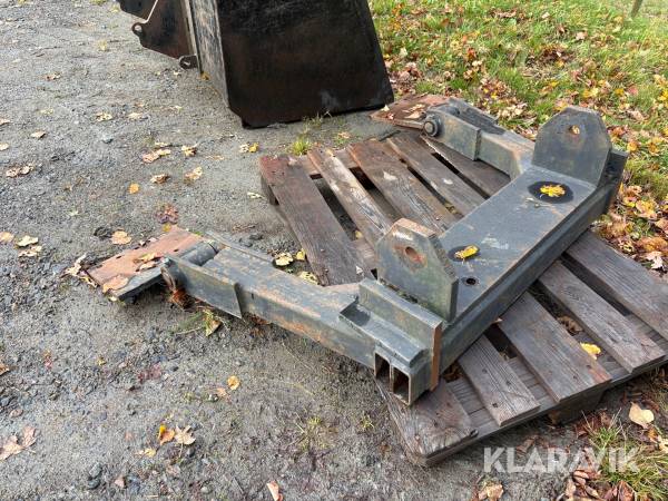 Kranfundament till traktor