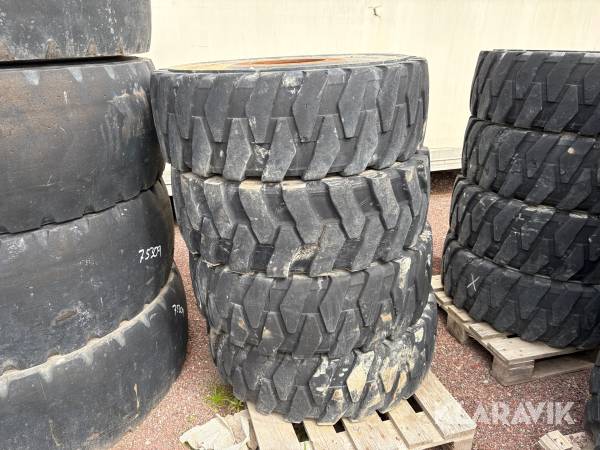 Däck på fälg Bagger 315/75 R22.5 4st