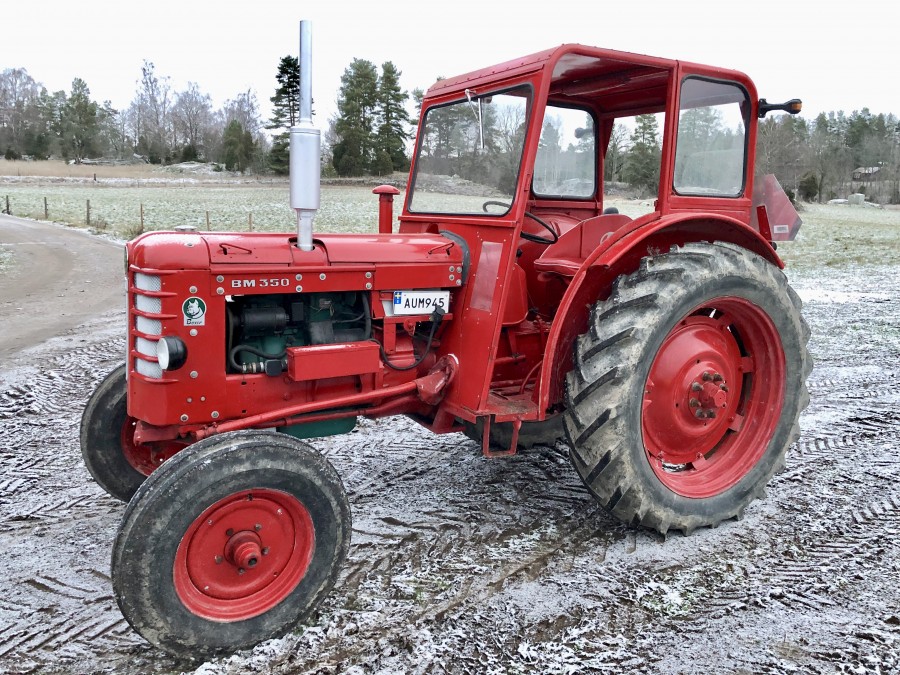 Traktor Volvo BM 350 Boxer 