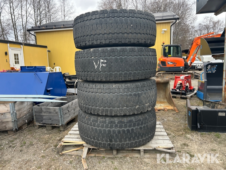 Entreprenaddäck med fälg Hilo 20.5R25