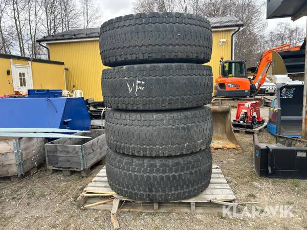 Entreprenaddäck med fälg Hilo 20.5R25