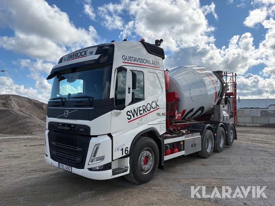 Betongbil Volvo FM 500 med Benalu flak