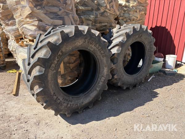 Traktordäck 2 st BKT Agri Max