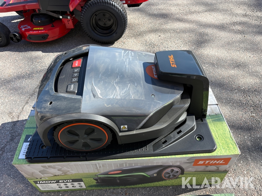 Robotgräsklippare Stihl iMOW 6.0 evo 3000 m2