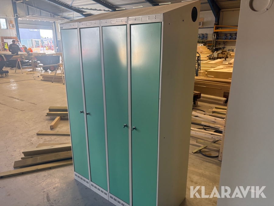 Klädskåp 7 sektioner