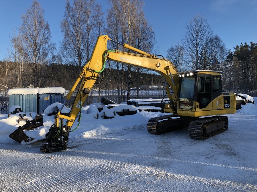 Grävmaskin 12 ton Komatsu PC130