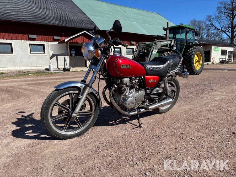 Motorcykel Yamaha XS 400 special