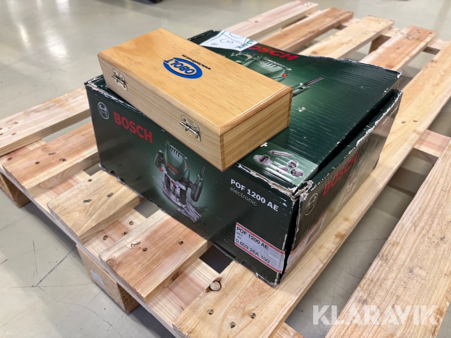 Överhandsfräs Bosch POF 1200 AE
